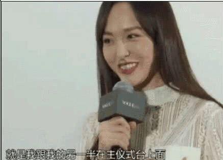 出门在外谁都不能相信，别看外表都是人，但不是每个人都有一颗好心肠，和一颗正直的心！游戏画面